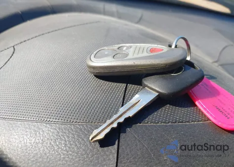 2004 Acura Tl z USA, uszkodzony, nr VIN 19UUA66204A045032